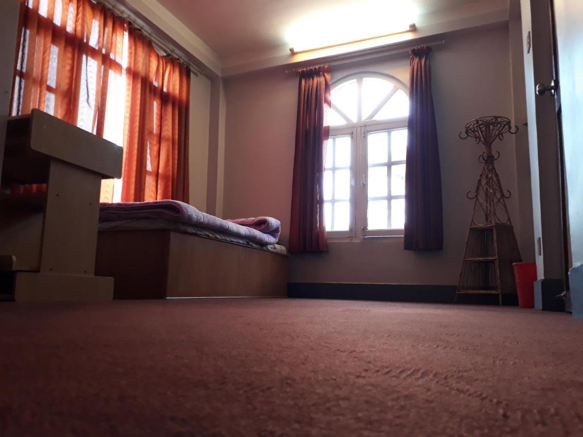Travelers Home كاتماندو المظهر الخارجي الصورة